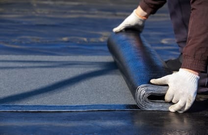 Dakbedekking aanbrengen Bitumen dak